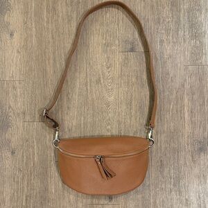 Made in Italy Chic Tan Crossbody Bag